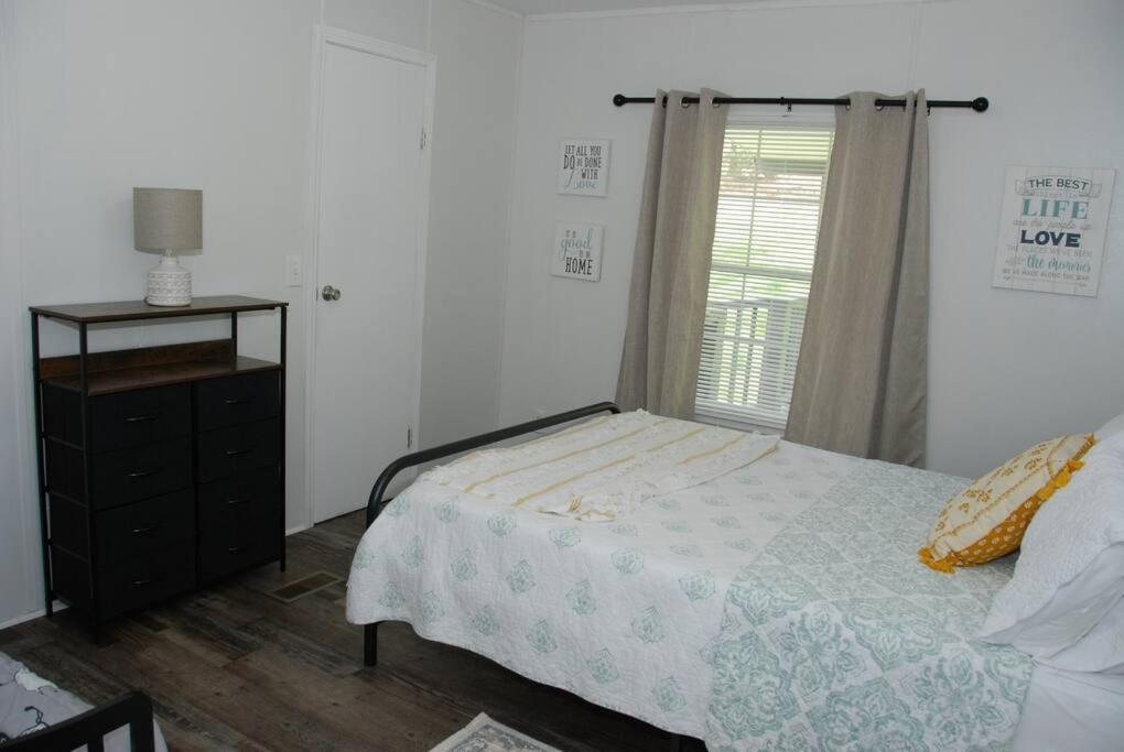 Cozy Cottage With Full View Of The Mountains! ブルーリッジ山脈 エクステリア 写真